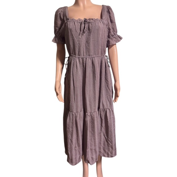 NWT MADWELL Women’s Square-Neck Tiered Midi Dress - Picture 4 of 15